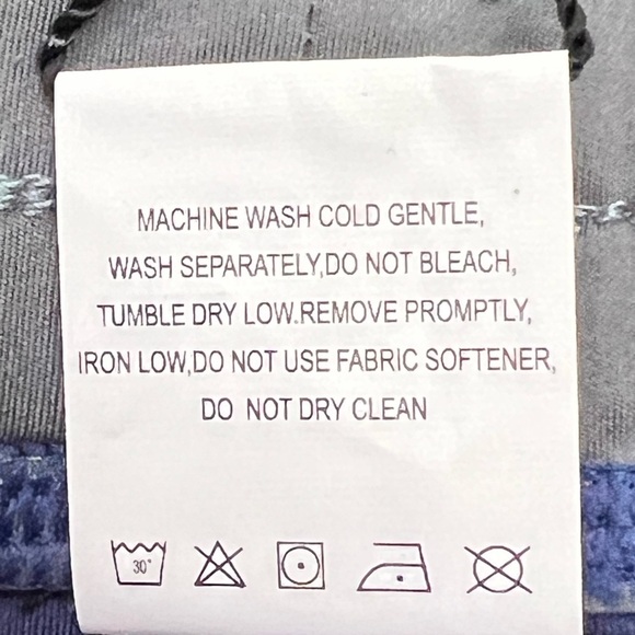 Rocorose Women Active Sport Shorts - L - Picture 8 of 9